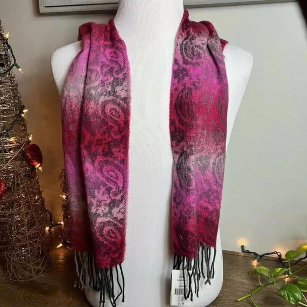 Steve Madden Womens One Size Ombre Paisley Muffler Scarf Magenta - Picture 4 of 4